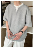 Fake two-piece V-neck T-shirt