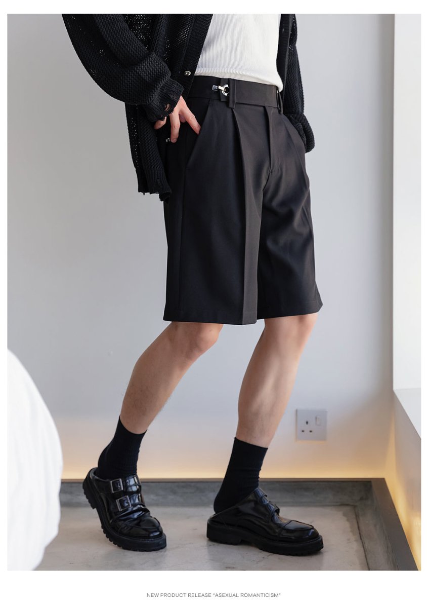 Short slacks