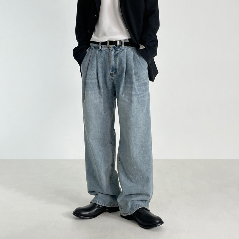 Wide Wash Jeans